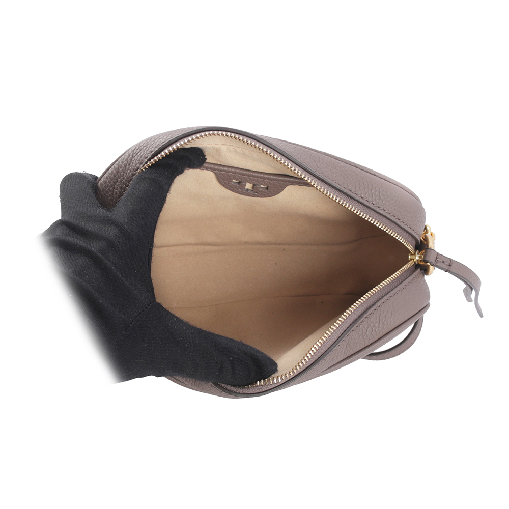 【TORY BURCH】McGraw 荔枝皮革拉鍊相機包(楓樹棕) 147578 963