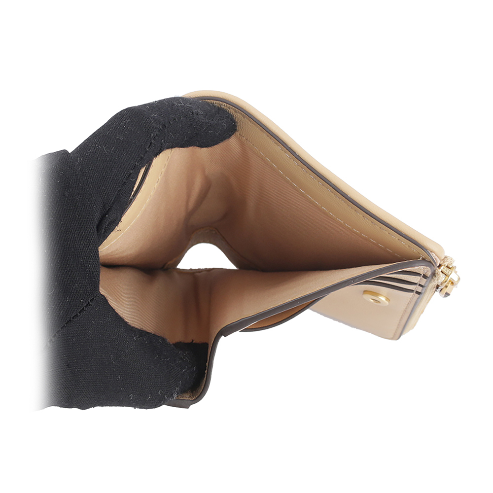 【TORY BURCH】Kira 縫線設計暗釦拉鍊零錢袋短夾(沙漠色) 153121 250