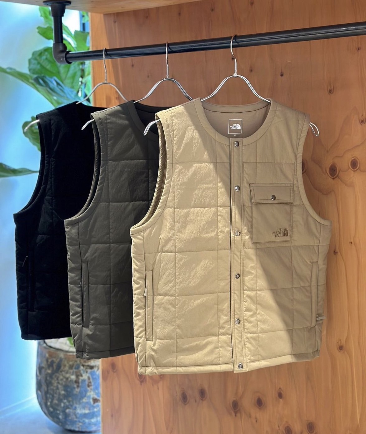 The North Face Meadow Warm Vest あかん KT XL