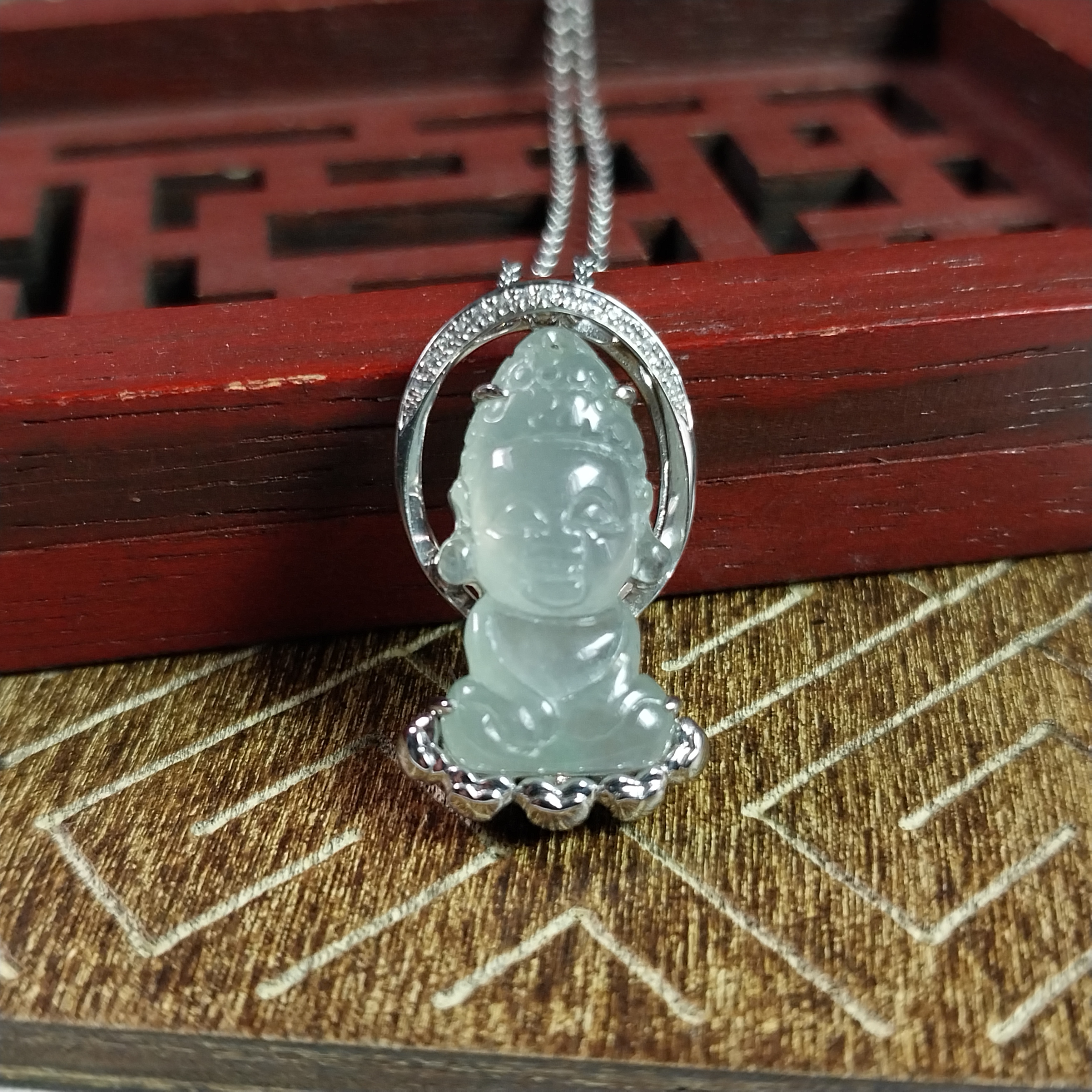 J2285 翡翠寶寶佛