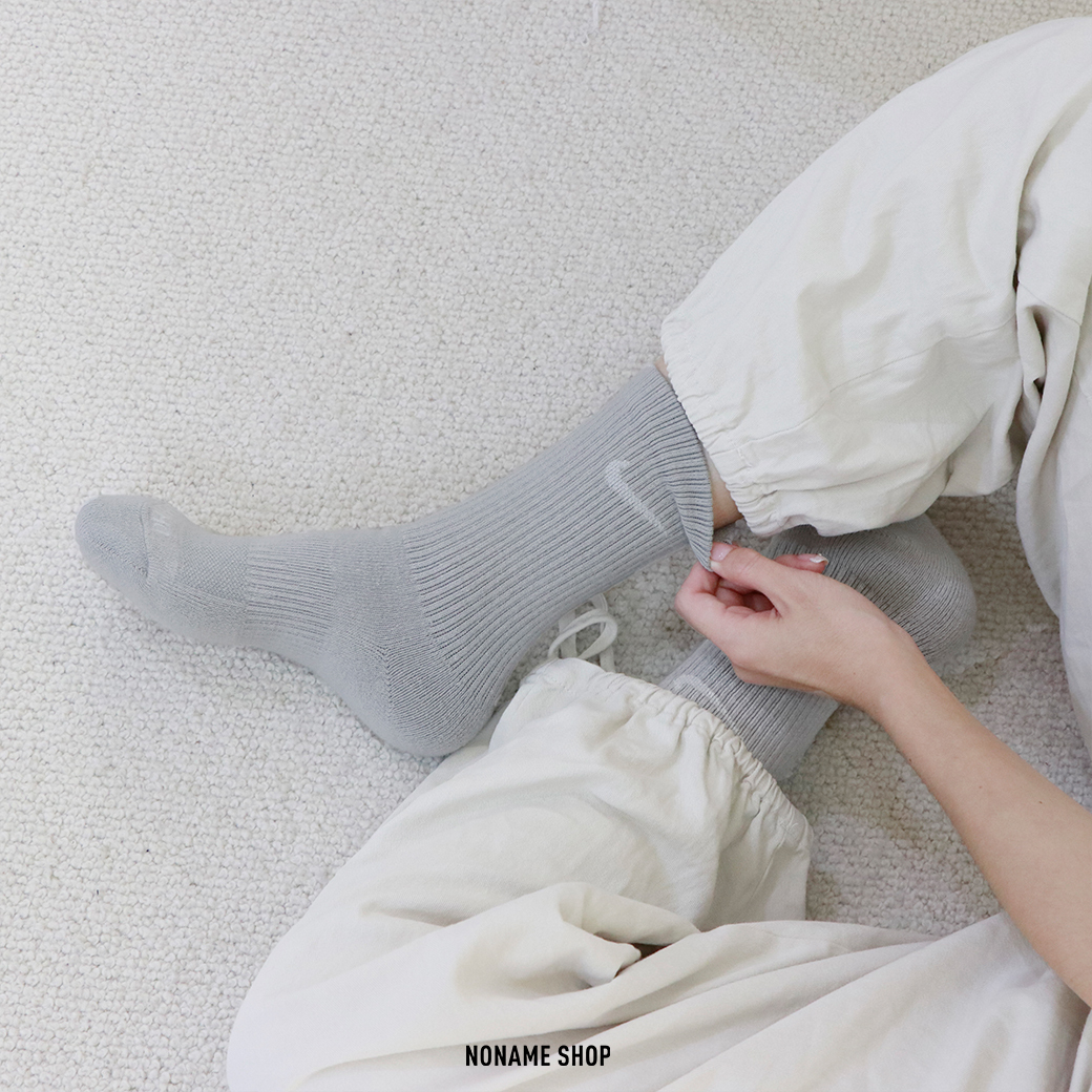 NIKE EVERYDAY PLUS 刺繡 小勾 長襪 三雙一包 襪子 卡其灰色