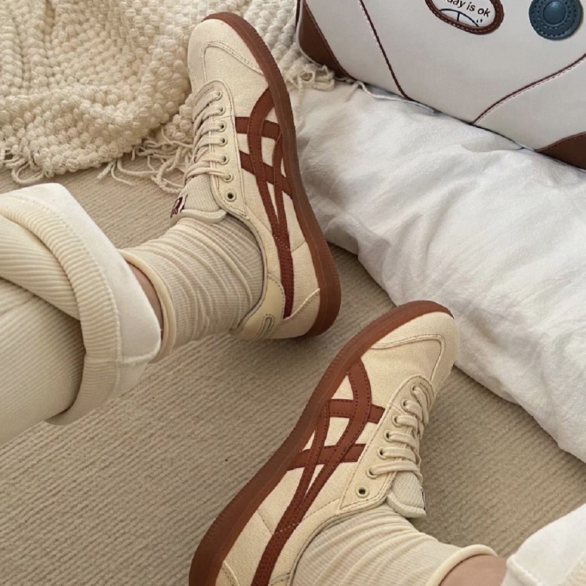 Onitsuka Tiger 焦糖橘棕 休閒 平底鞋 1183A862-200