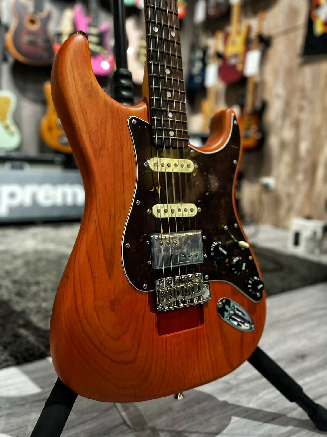 FENDER MICHAEL LANDAU COMA STRAT COMA RED 公司貨【宛伶樂器】