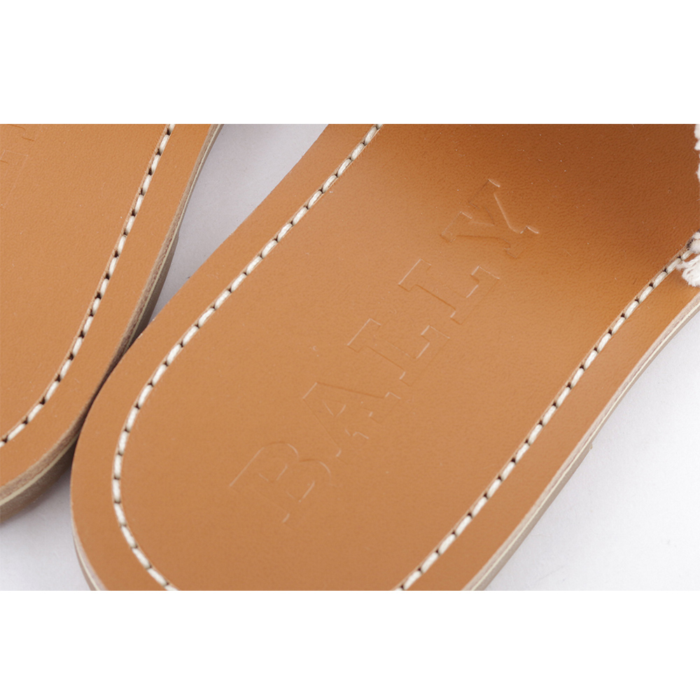 【BALLY】Bianka Logo 刺繡平底拖鞋(黑色/骨白色) 6302817