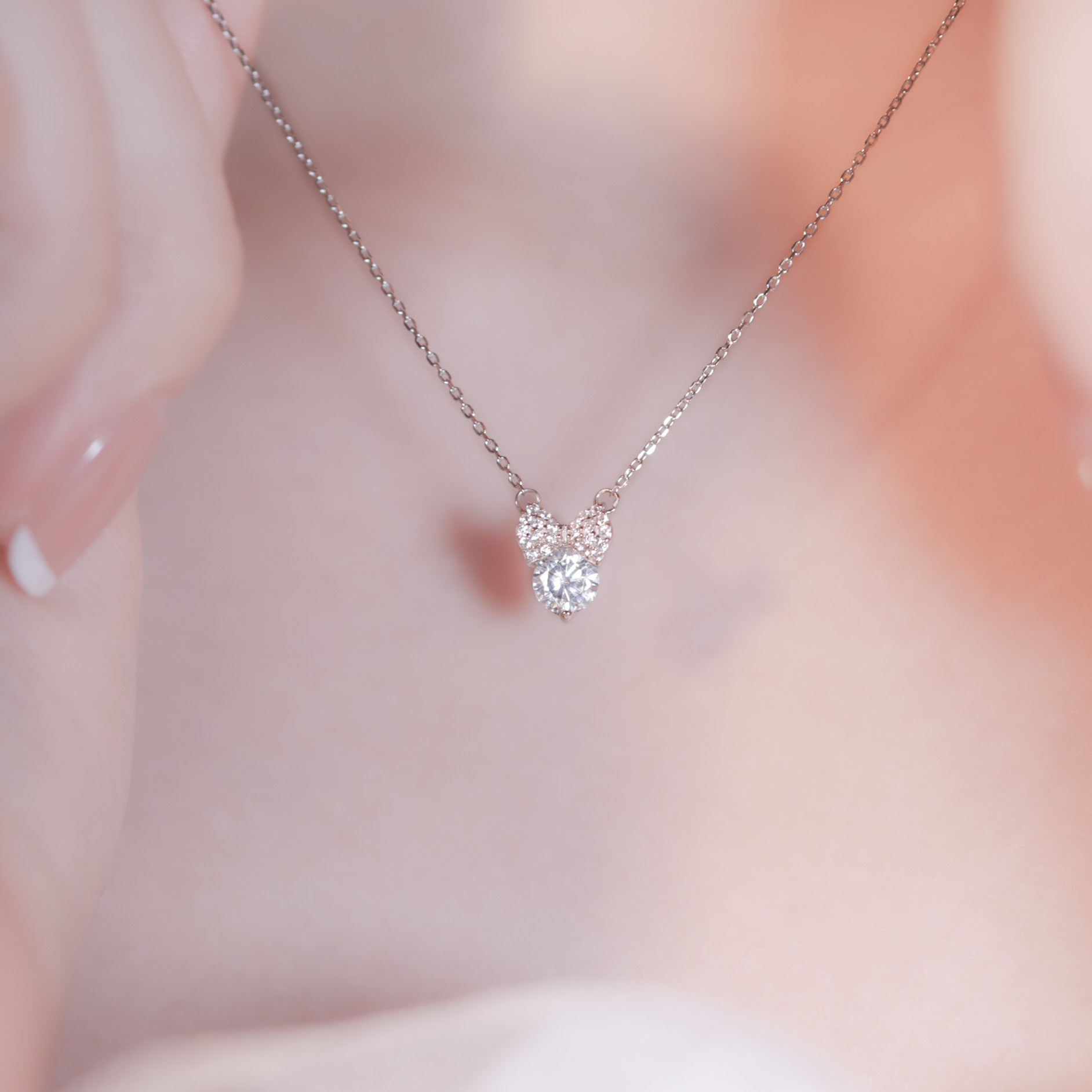 | 925純銀| 蝴蝶結小籃項鍊（白色/粉色） | NE0791