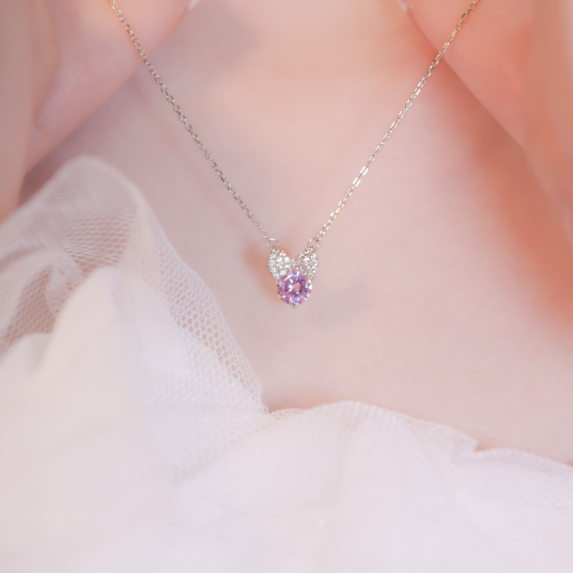 | 925純銀| 蝴蝶結小籃項鍊（白色/粉色） | NE0791