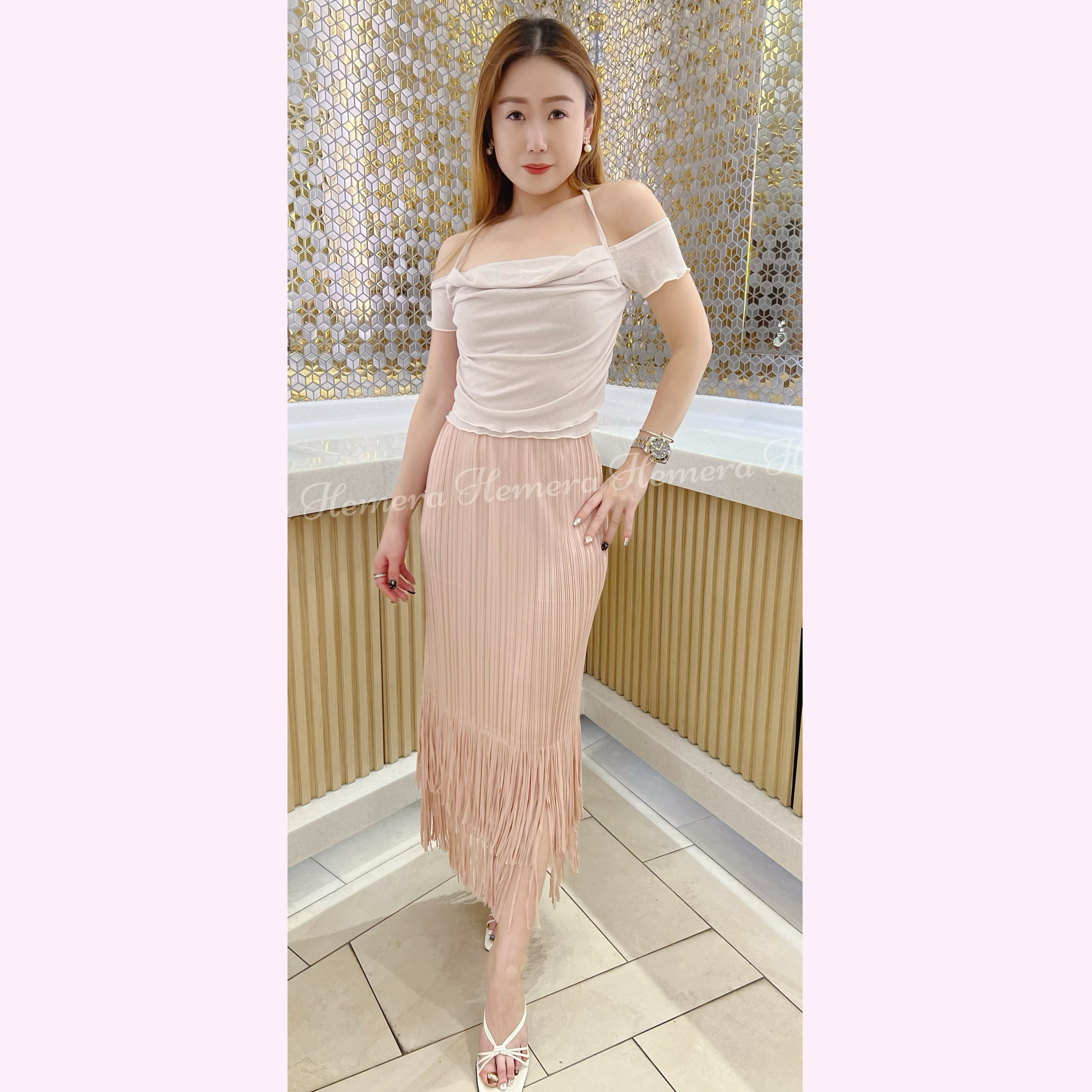 TP23S0915 掛頸一字膊上身