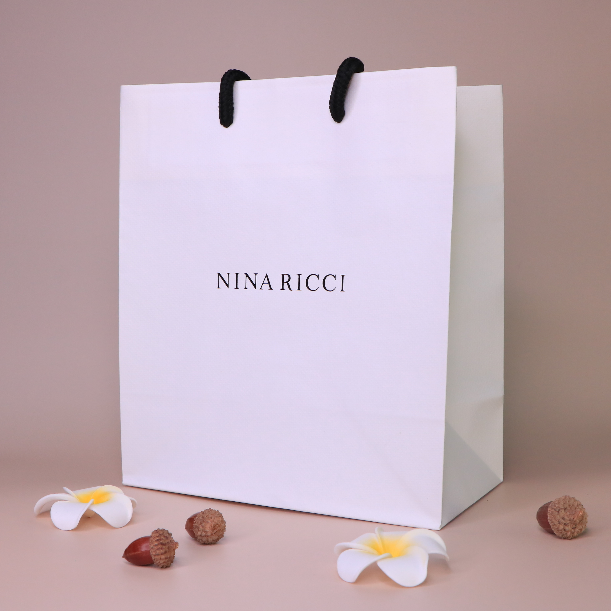 Nina Ricci 精美白色紙袋 - BA0005