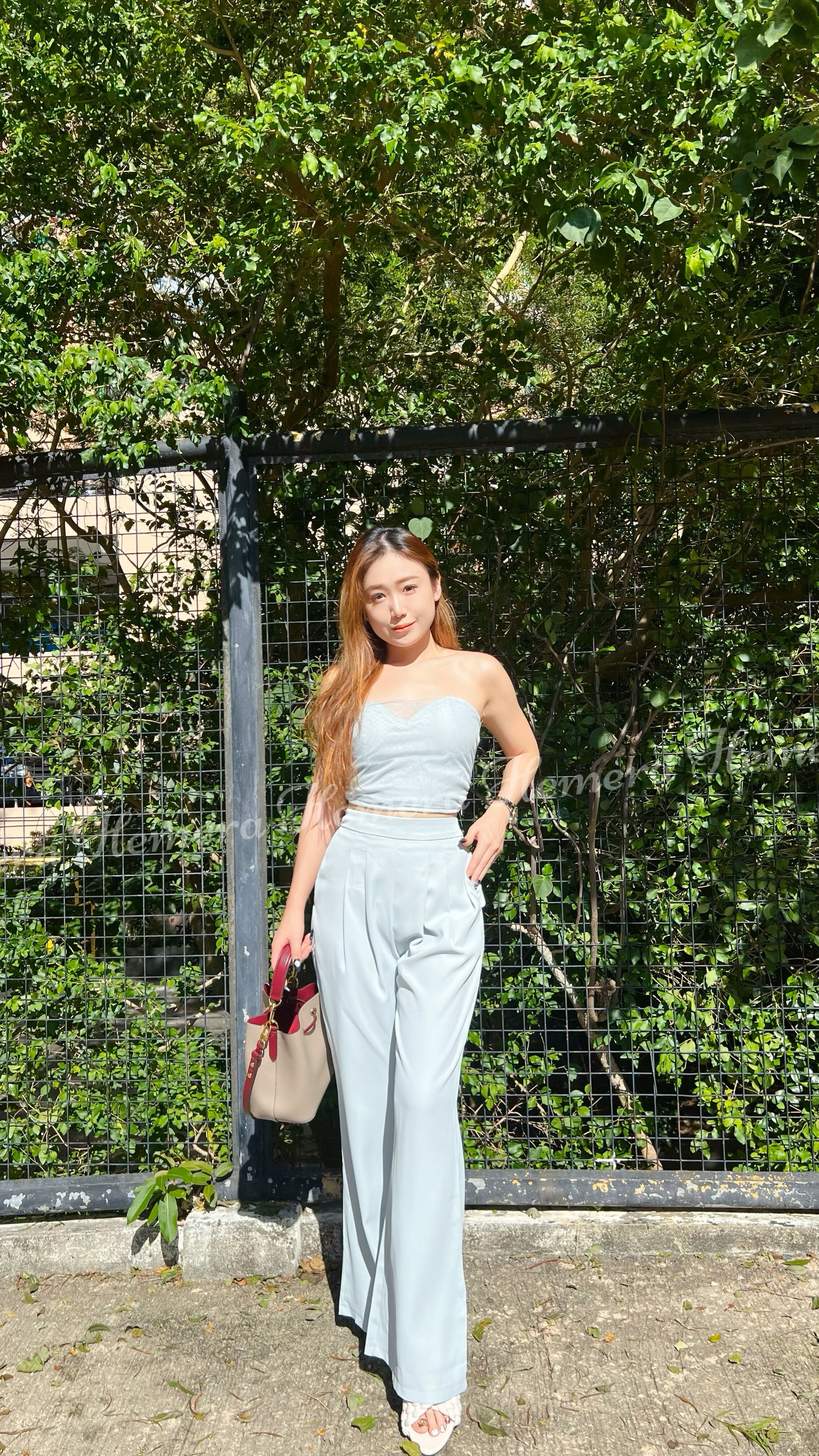 TP23S0920 網紗短版上身