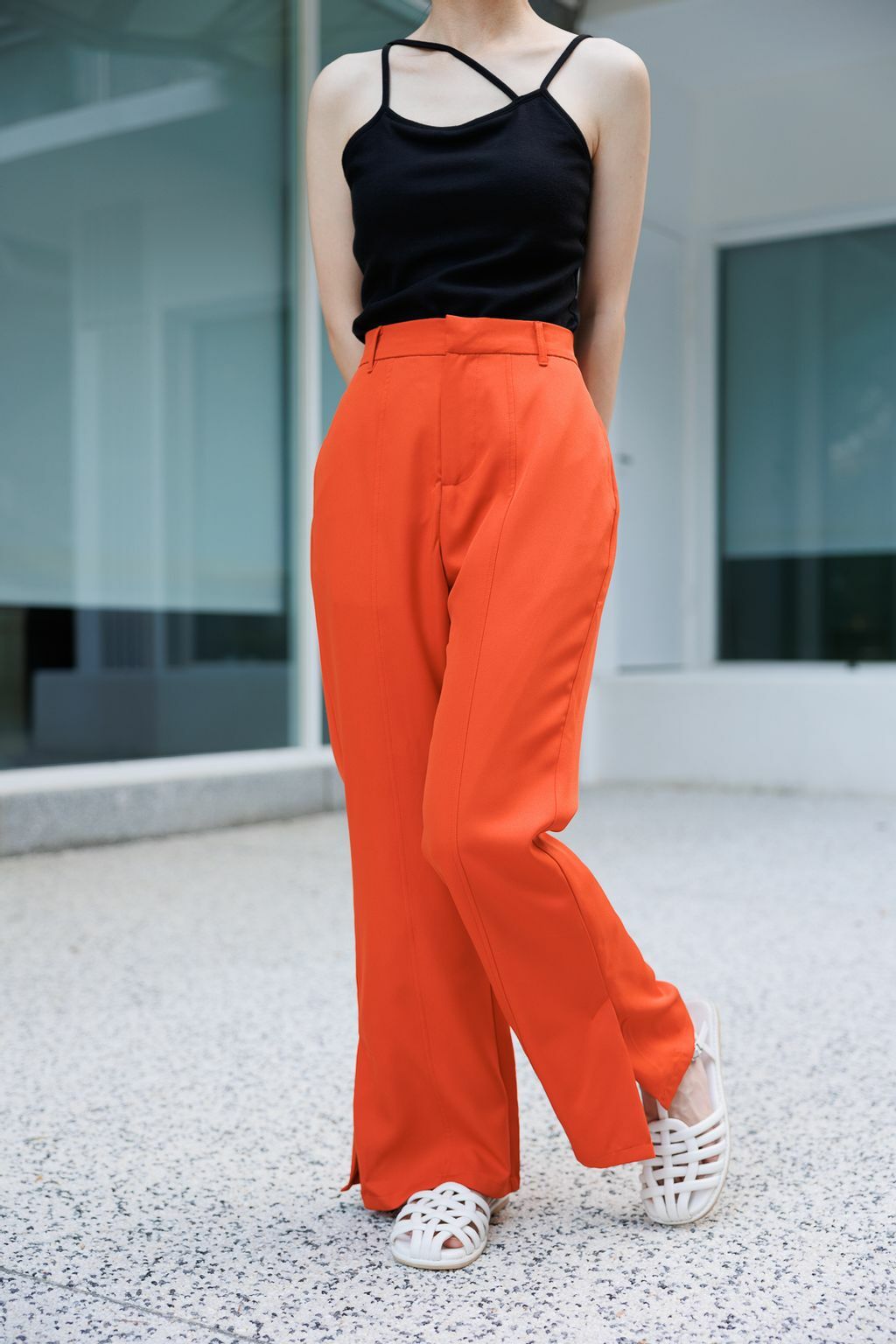 斜紋側開衩喇叭褲(兩色-紅緋)