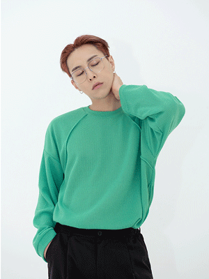 縫褶豎紋寬鬆版針織衫上衣