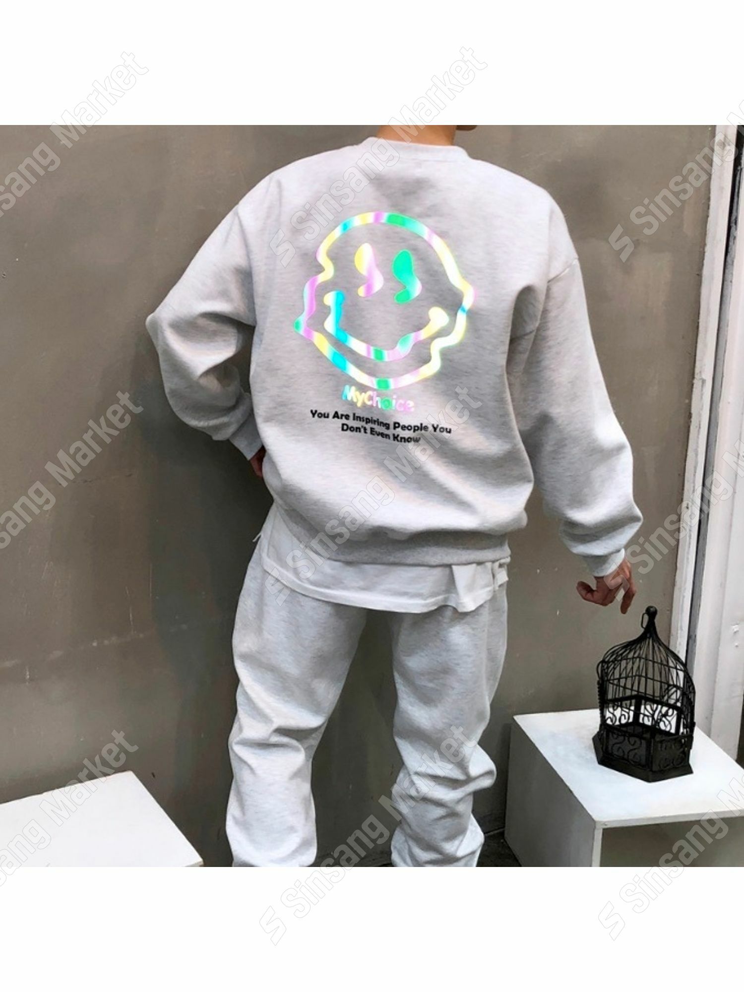 貼合布極光微笑運動衫大學T