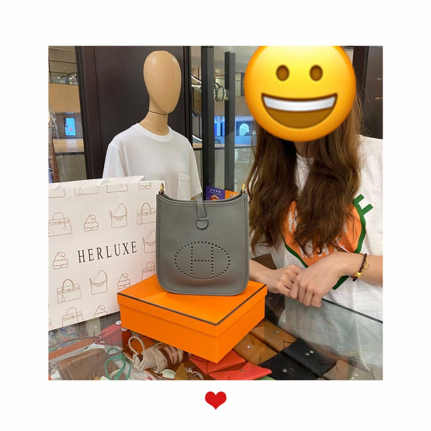 【 感謝支持 】爽快靚靚walk in來shopping🎉 揀咗大氣百搭mini E積雨雲灰🌧 靚靚有對比過多間店😊 仲係對HERLUXE價錢和貨品最滿意🫶 爽快落單❤️ 多謝你嘅支持與信任🫶💪