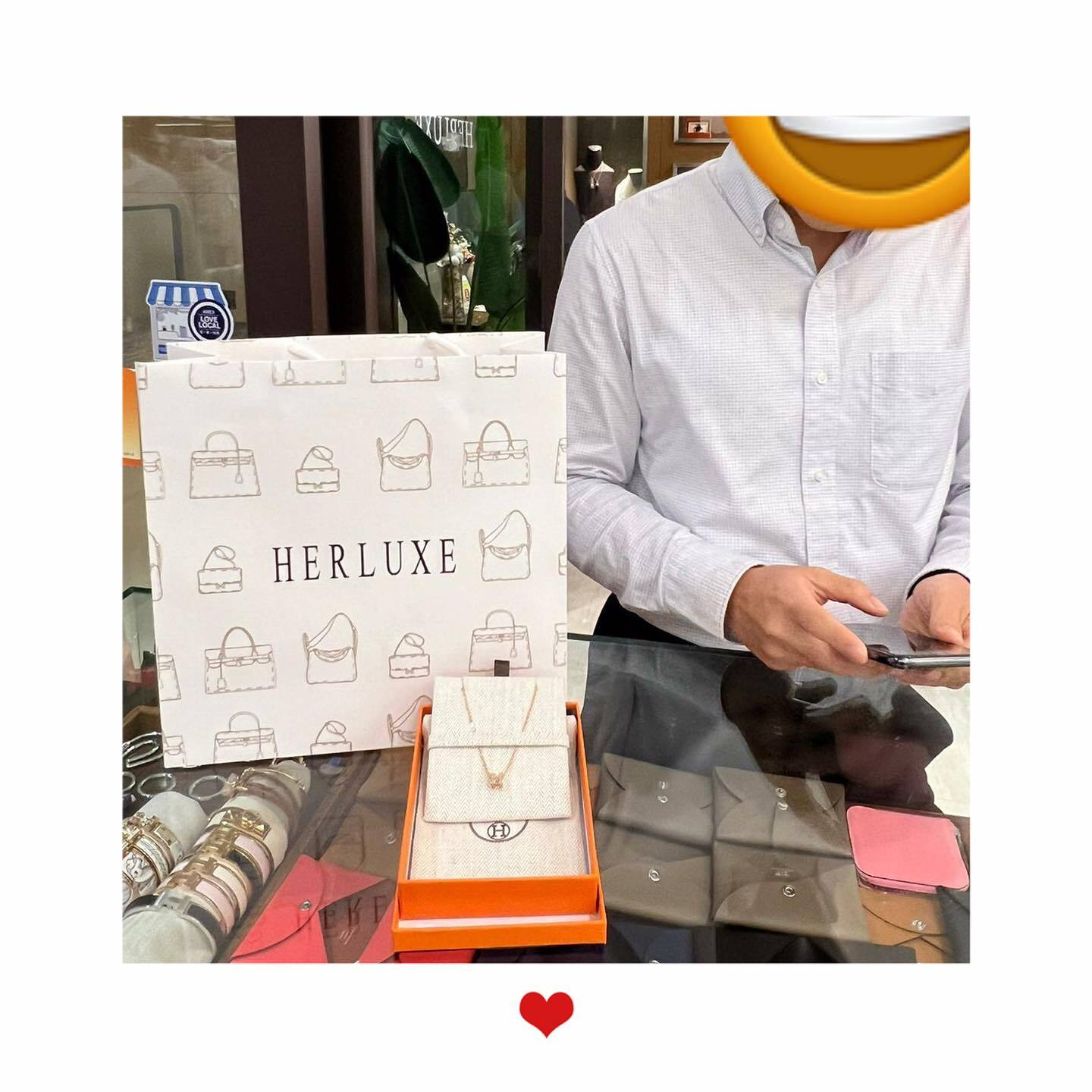 型男先生來shopping🥳 揀咗mini pop H頸鏈⛓ 係送比心上人嘅週年紀念禮物🎁 先生爽快埋單🫰 多謝你嘅支持🫶