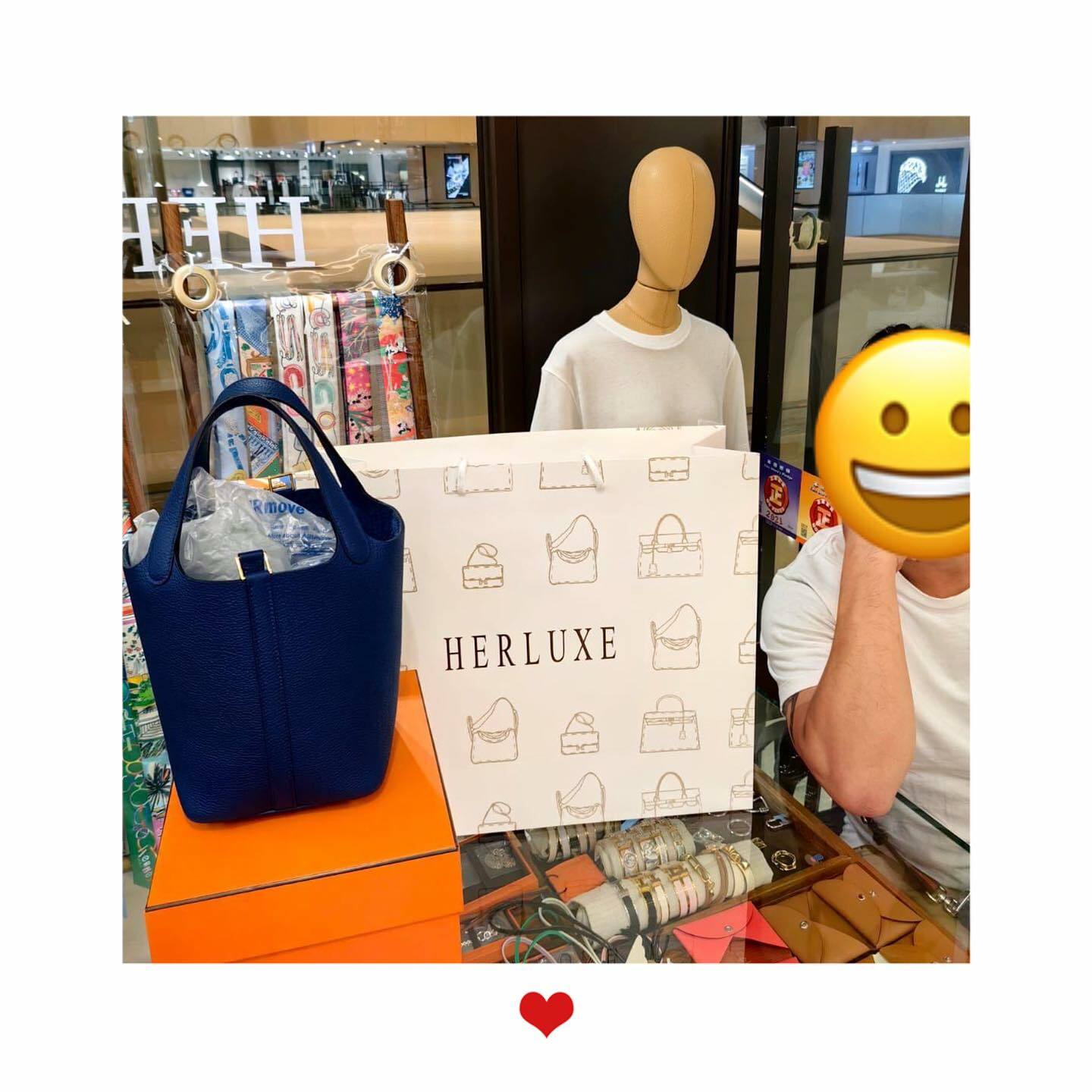 爽快靚靚同型男先生walk in來買嘢🥳 靚靚揀咗P18寶石藍💙 價錢實惠又好襯衫靚靚很滿意❤️‍🔥 先生爽快埋單👏 多謝你哋嘅支持與信任🫶