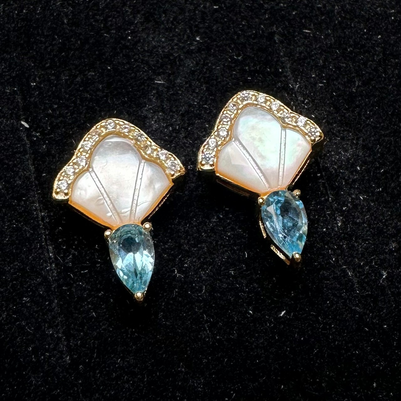 925銀耳環 白貝母藍托帕耳環