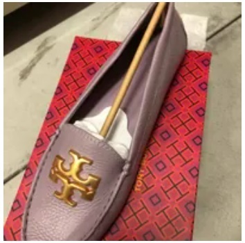 [S] TORY BURCH EVERLY DRIVER TUMBLED LEATHER,CATMINT/ROLLED, 85159-520 (STB395)