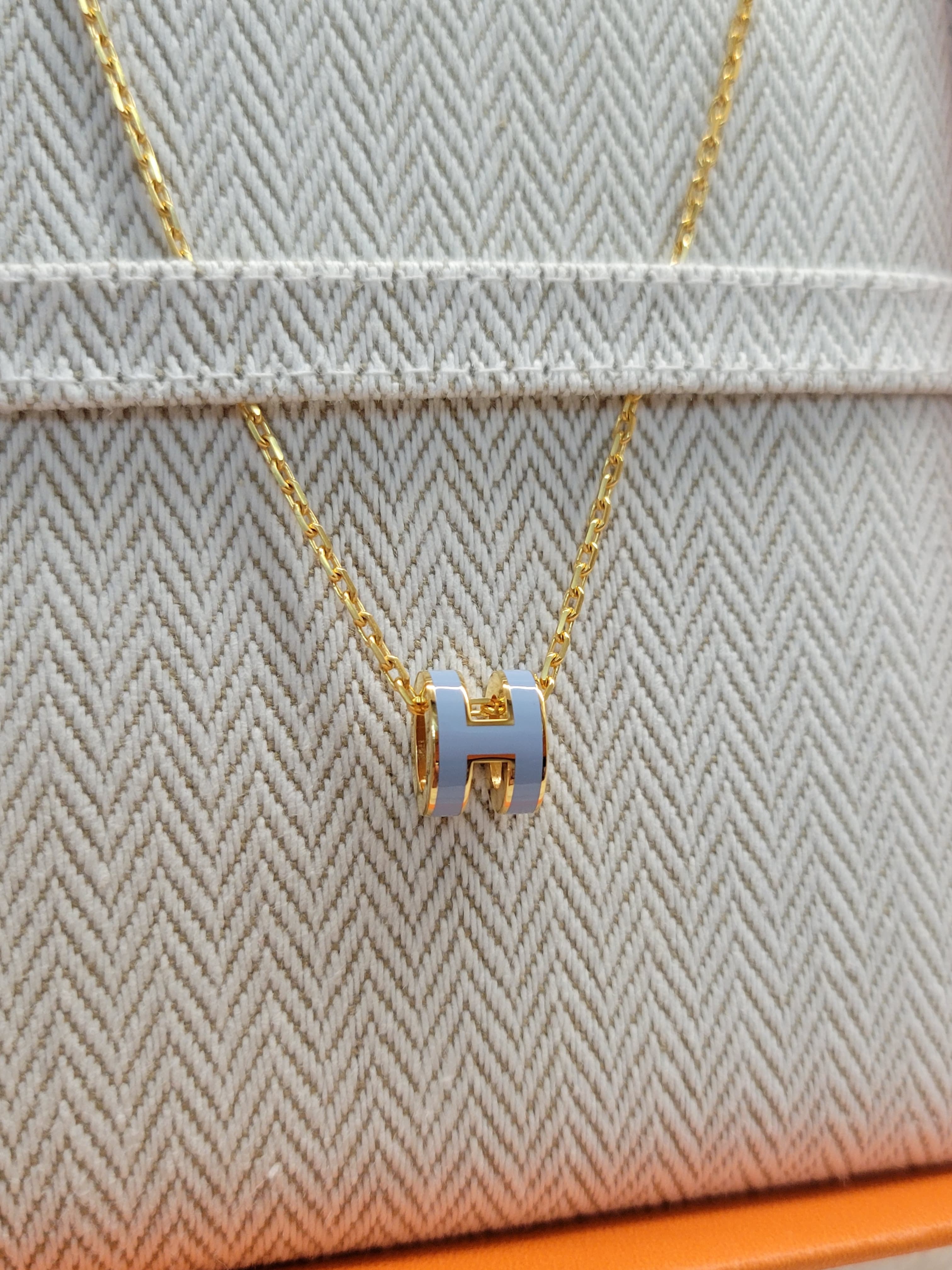 Hermes mini pop h PENDANT bleu lin F  頸鏈 亞麻藍 金