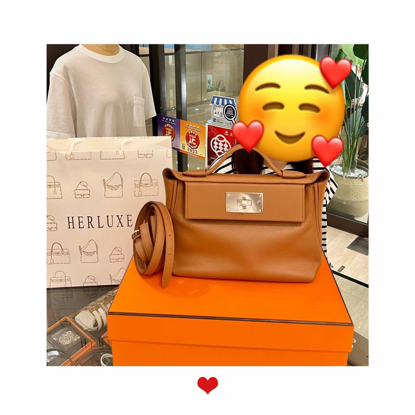 熟客靚靚在網上咨詢我哋後🥳 到店爽快埋單2424金色🫶 靚靚對我哋嘅服務同產品多樣化十分滿意❤️‍🔥 多謝你嘅復購再復購🫰一直支持與關注HERLUXE🥰