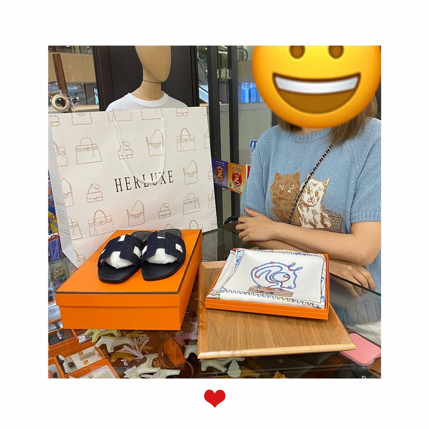 熟客靚靚全程睇完直播爽快落單scarf🥳 讚我哋服務好直播又有進步❤️靚靚之前幫襯我哋買咗P18積雨雲灰🤗來店又被oran牛仔布拖鞋吸引🤩爽快落單一起帶走🎉多謝你嘅復購再復購💐一直咁支持與關注HERLUXE🫶💪