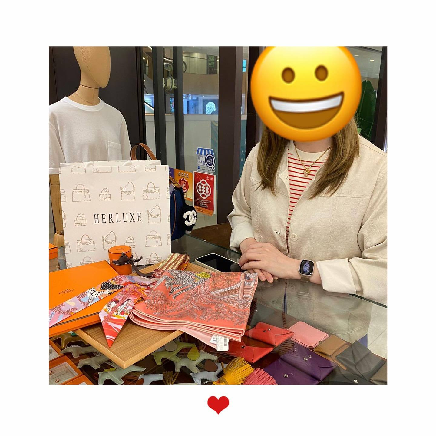 爽快靚靚睇直播火速落單🔥 來pick up 同色系Scarf/ Scarf ring/ twilly🥳 襯衫襯袋非常讚👍🏻 多謝你對HERLUXE嘅支持與關注🫶