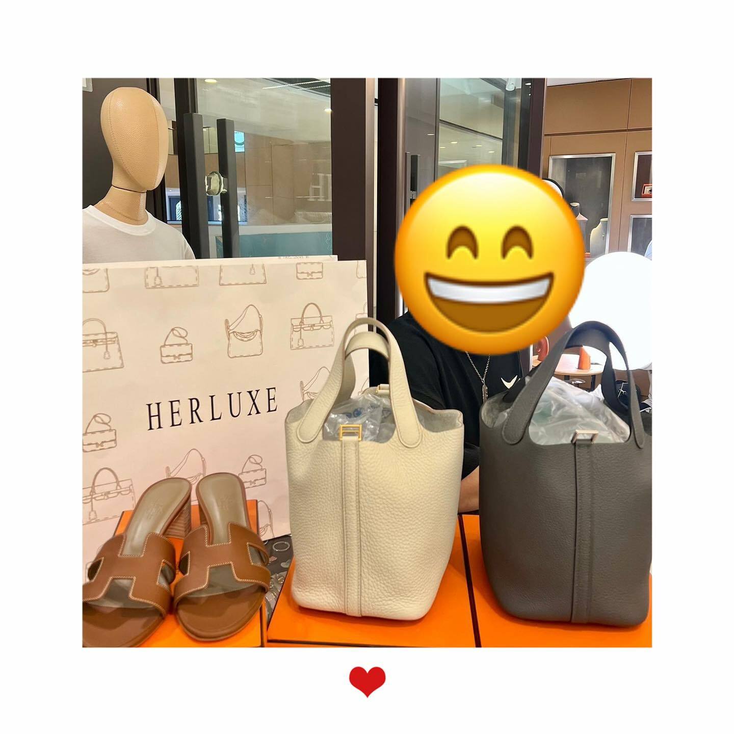 大方型男先生來pick up 2隻 Picotin 冰川白🧊& 積雨雲灰🌧 同埋sandal💗係送比三位Lady嘅母親節禮物🎁 超暖心❤️ 先生首次幫襯就咁支持我哋🎉 多謝你對HERLUXE嘅100%信任與認可🫶