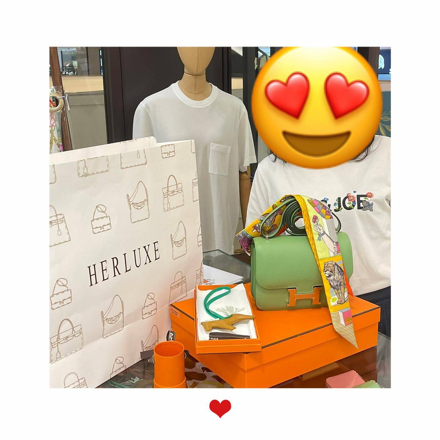 大V靚靚睇咗我哋直播後來爽快抱走C18牛油果綠🥑同小馬🐎 pick up埋條Twilly🎀 呢個組合絕了🤩 能為客人找到滿意貨品我哋都好開心😁 多謝你對HERLUXE嘅支持與信任💪🎉