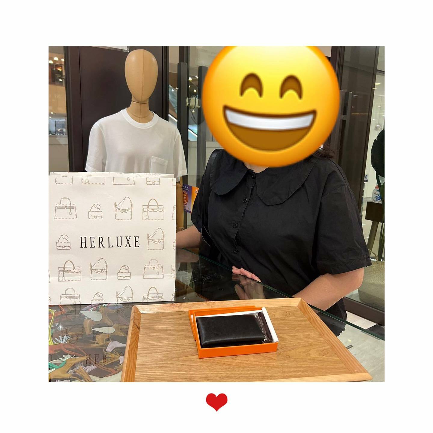 爽快靚靚來pick up卡包💳 大讚我哋直播好精彩🎉 還想買隻P18黑金🖤🔑 非常期待下一次直播😍 多謝你對HERLUXE嘅支持與關注🫶