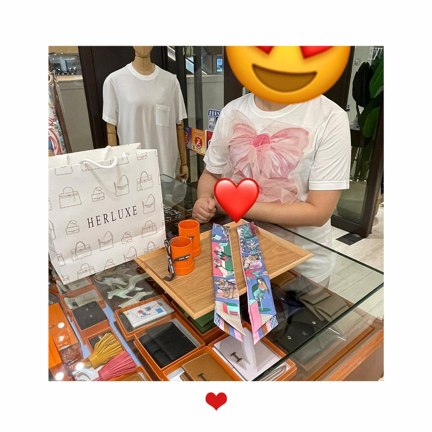 爽快靚靚在我哋直播間搶到twilly🎉 大讚價錢是超乎想象的便宜😍 靚靚非常期待下次精彩直播🫰多謝你哋嘅支持🥳