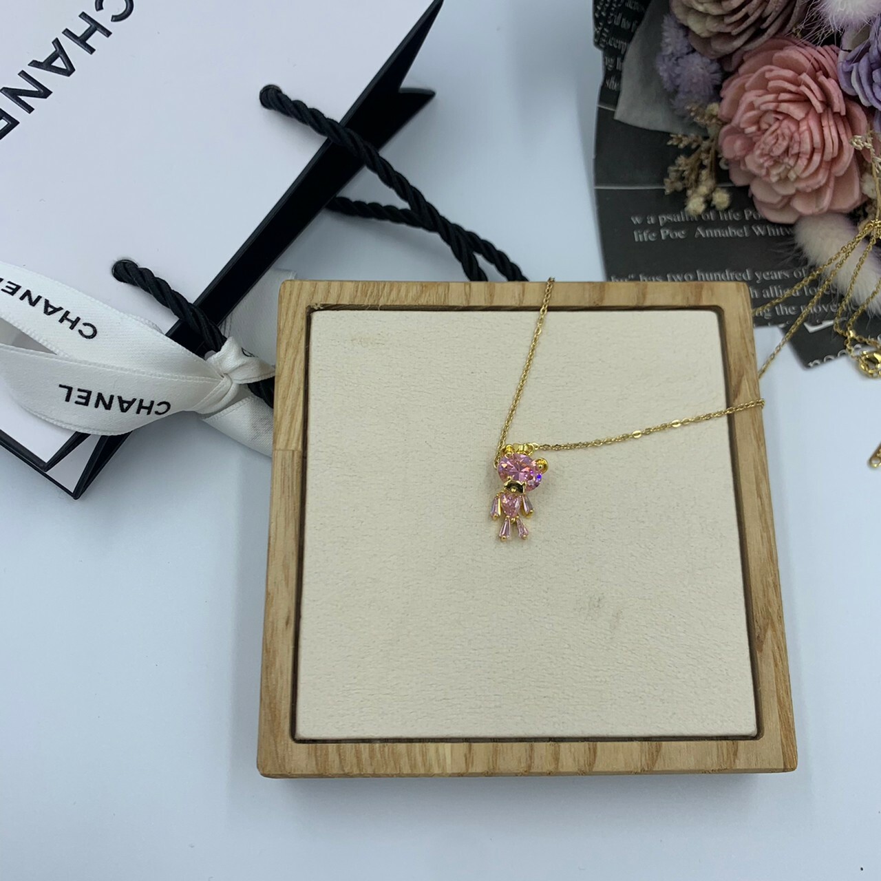 粉色鋯石歪頭熊熊項鍊