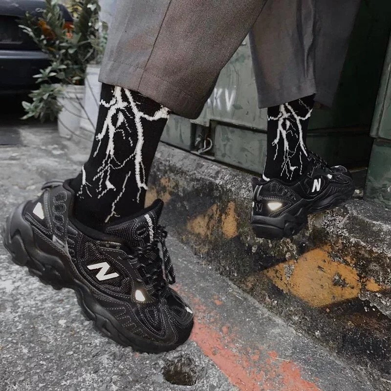 閃電圖襪_黑白_BF190012