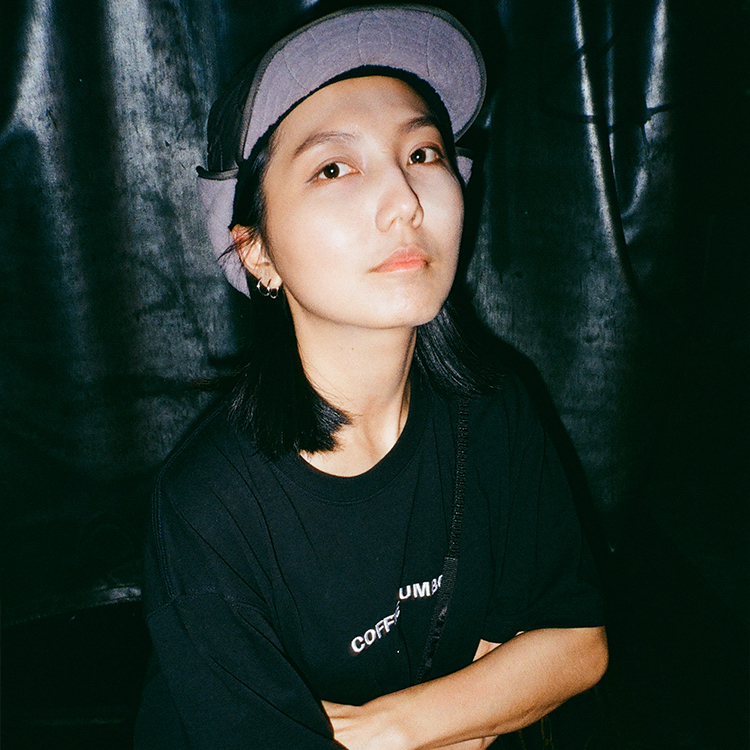 COFFEE DUMBO Logo Tee / Black