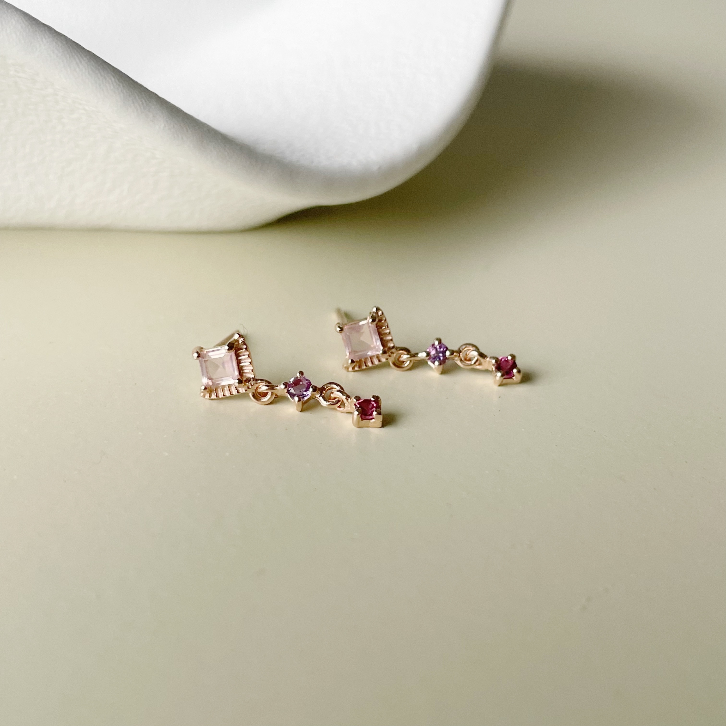 風箏滾邊粉紫水晶耳環