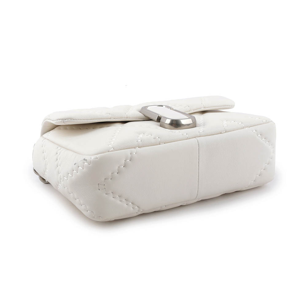 【MARC JACOBS】THE J MARC 縫線小羊皮翻蓋二用包(棉花白) 2S3HSH007H03 137