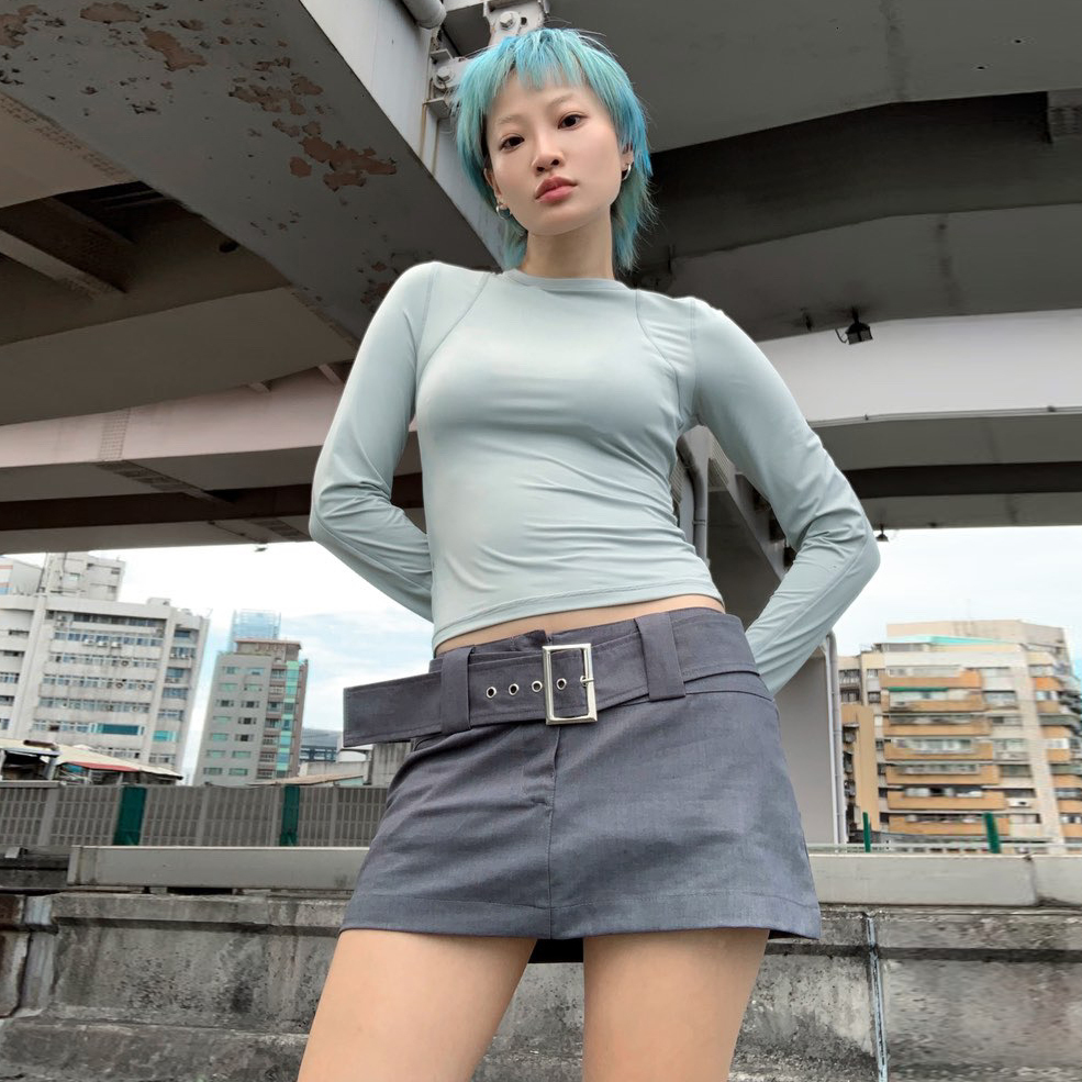 圓領拼接修身T恤(in stock)