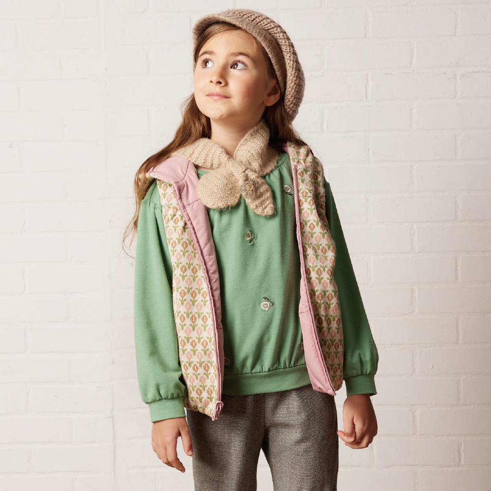 PIPPY 可愛小花彈性棉落肩長袖上衣 綠