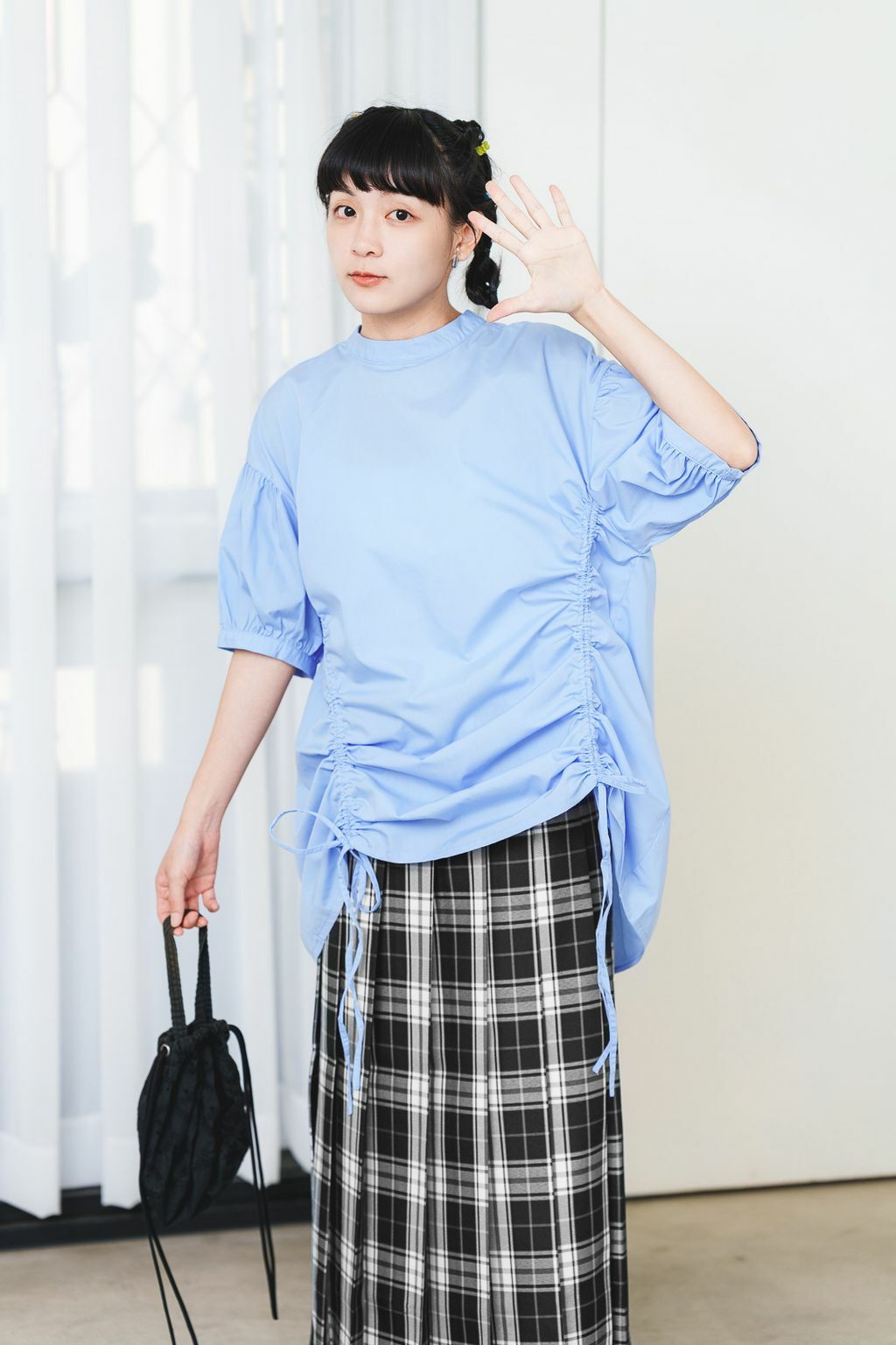 抽繩小摺皺上衣(兩色-天空藍)