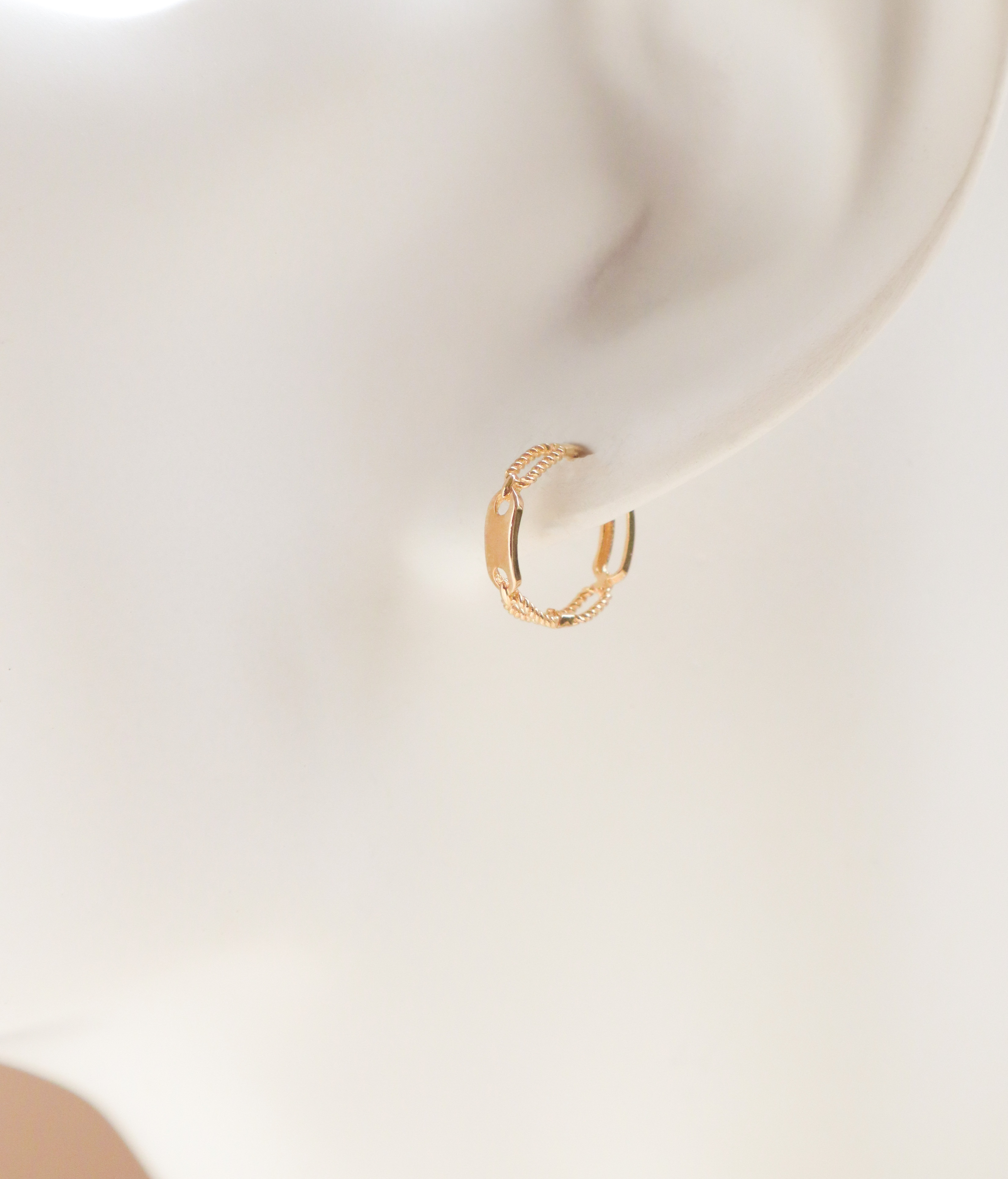 10K/簡約麻花圈式耳環