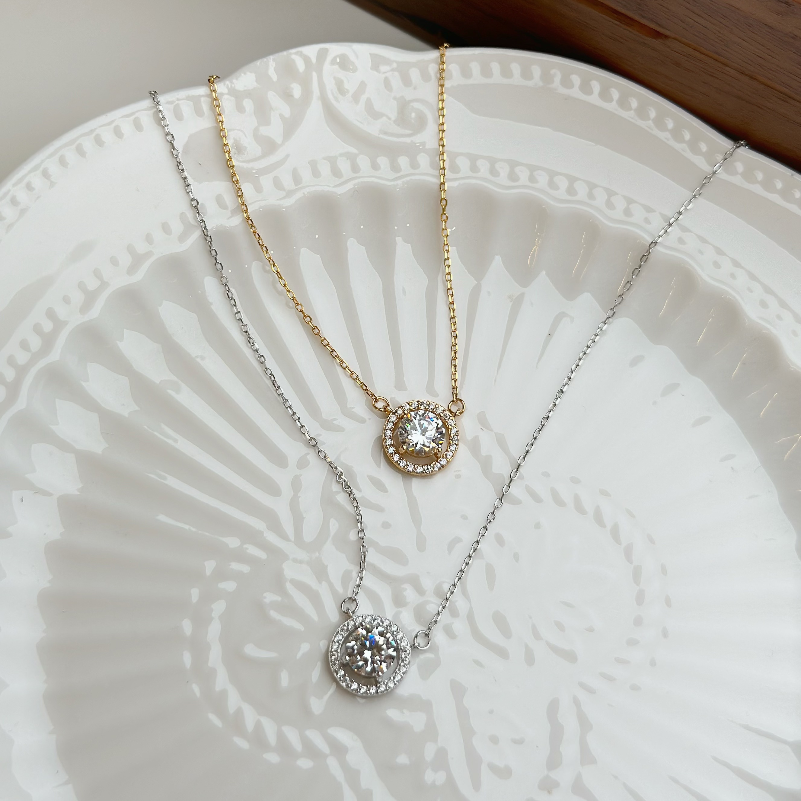 美豔．單鑽純銀鎖骨鏈