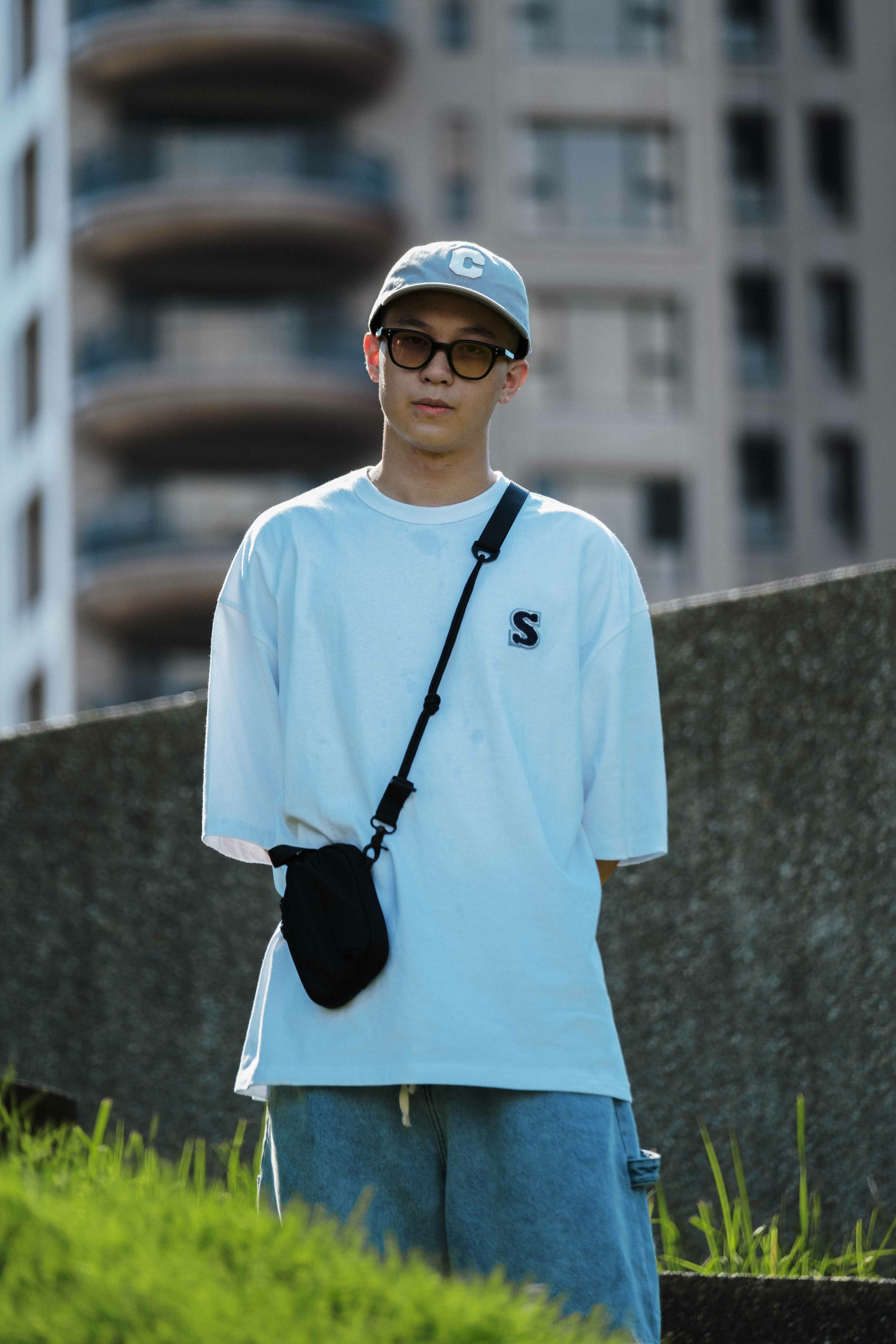 【最後一件】韓國 簡約 遨遊海龜 迷你包