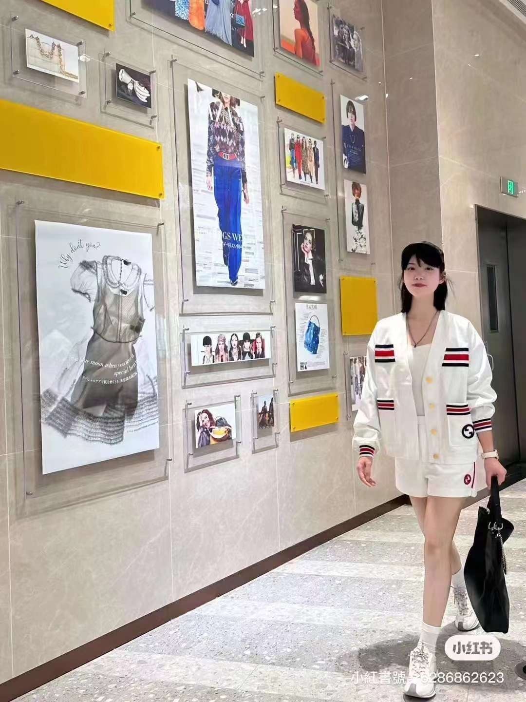 Gucci 白色外套 -M