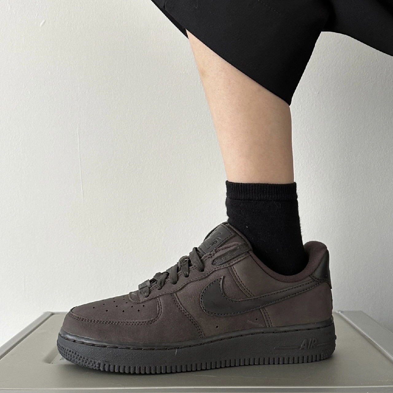 NIKE AIR FORCE 1 PREMIUM 摩卡巧克力 棕 咖啡色 麂皮 女鞋 DR9503-200 / 預購