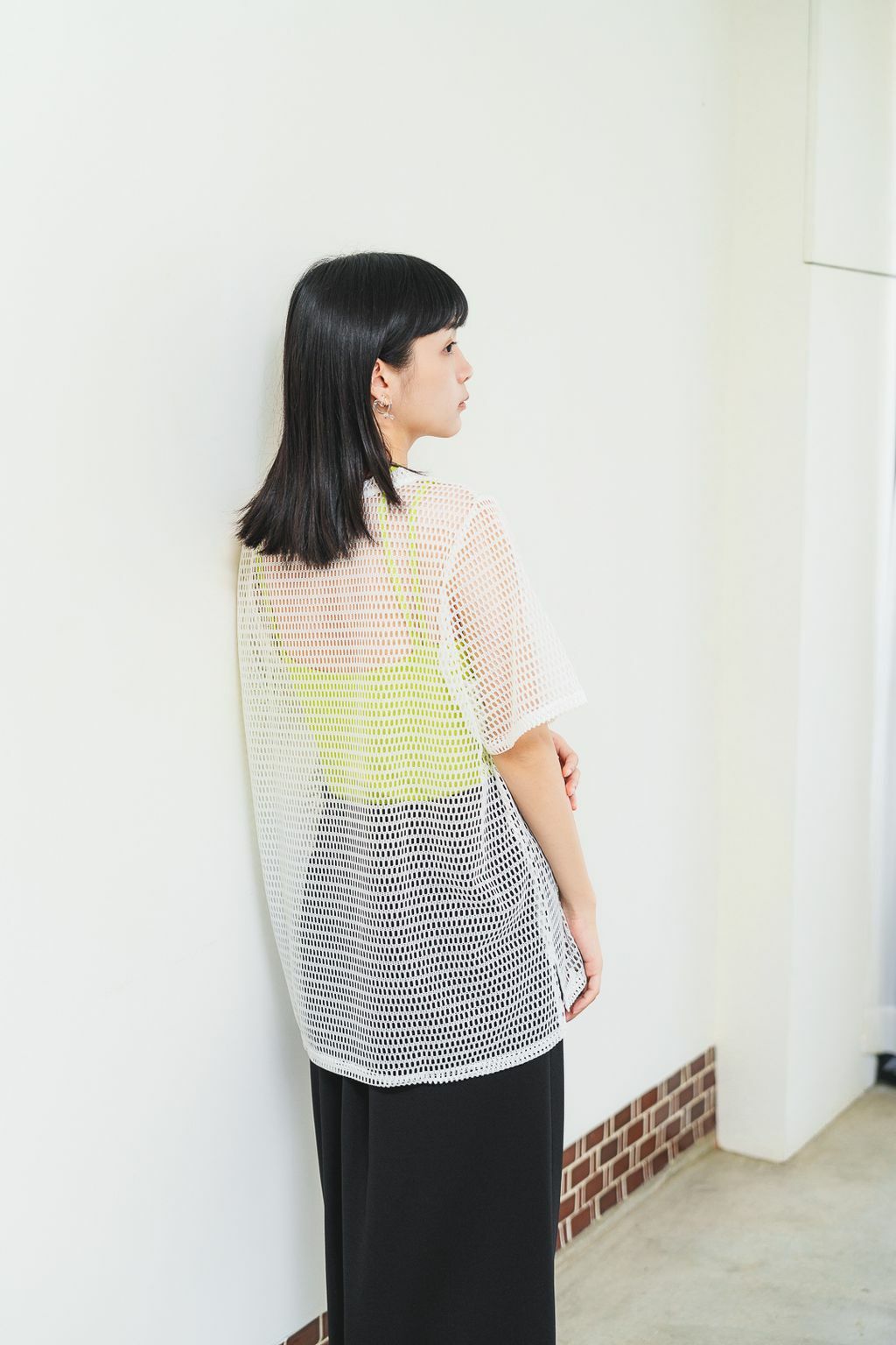 開衩網狀鏤空上衣(三色-純白)