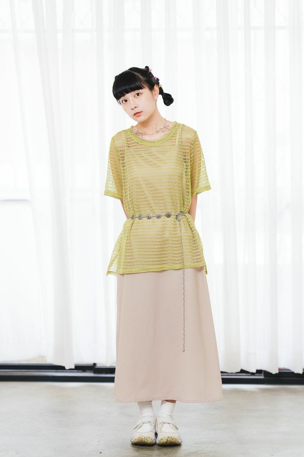 開衩網狀鏤空上衣(三色-萊姆)