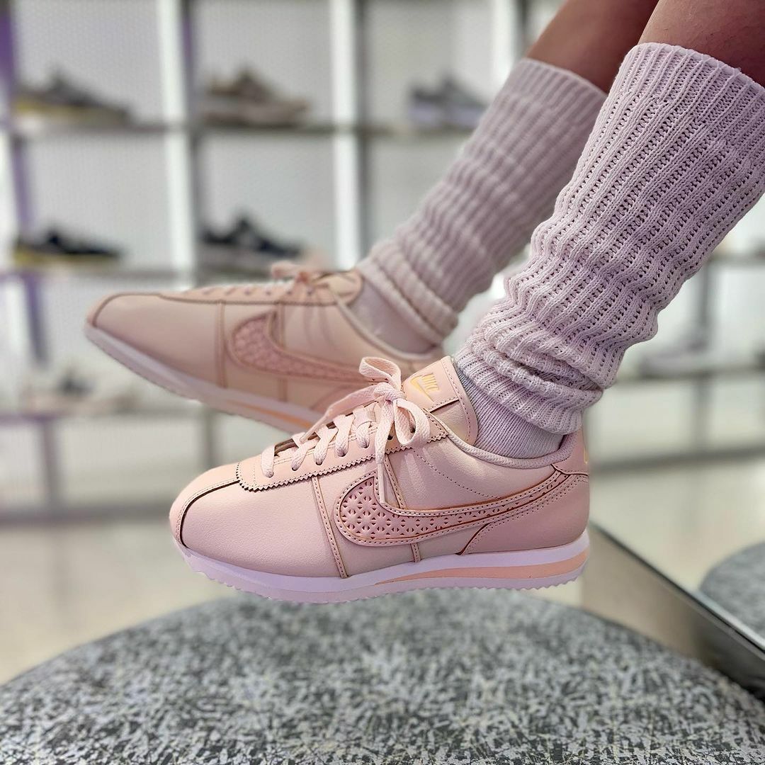 Nike Cortez PRM 嫩膚奶茶 奶茶色 雕花 皮革 阿甘 阿甘鞋 FN7665-838