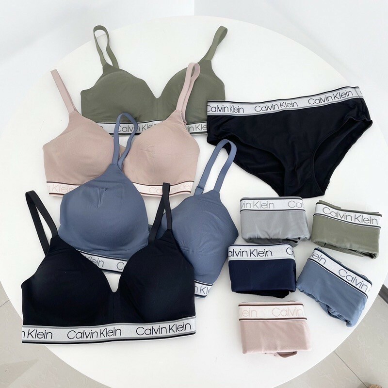 Calvin Klein CK 彈性 有襯墊 交叉 集中 運動內衣