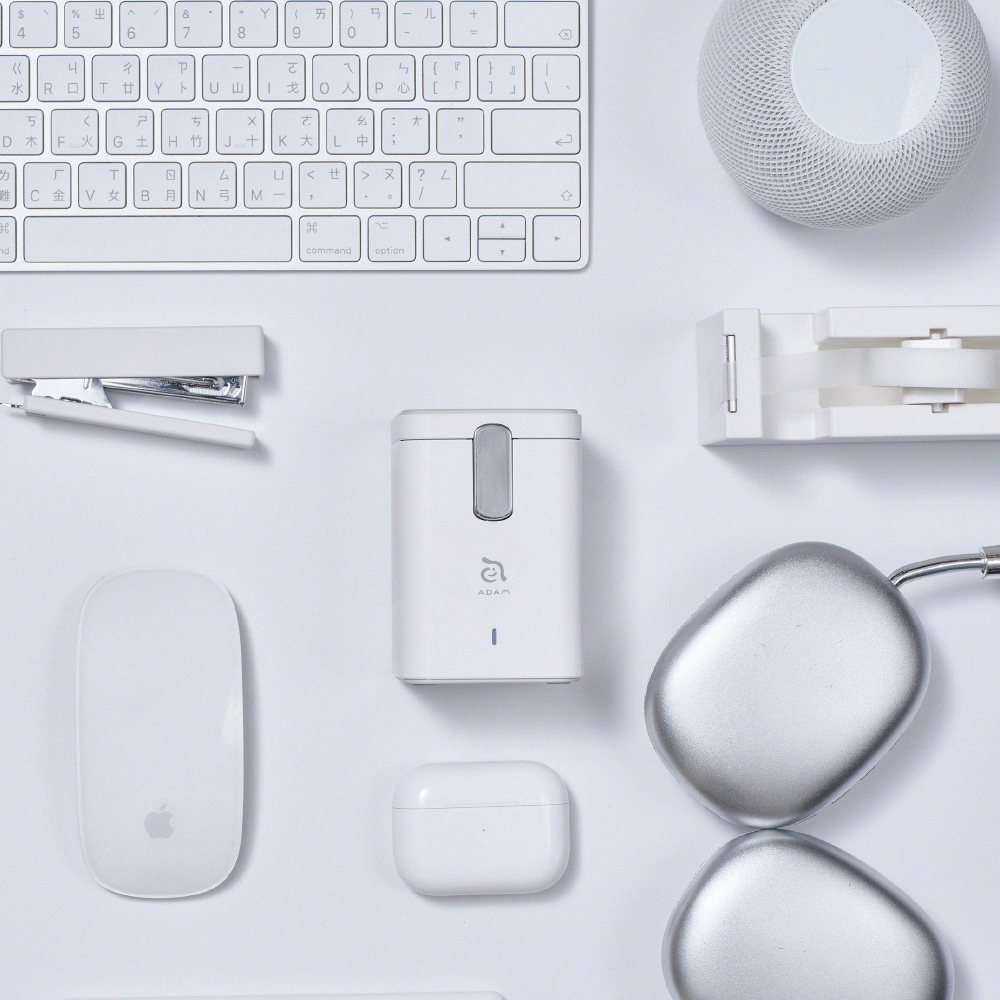 Mag 4 GaN 30W 4-in-1 Power Charging Station