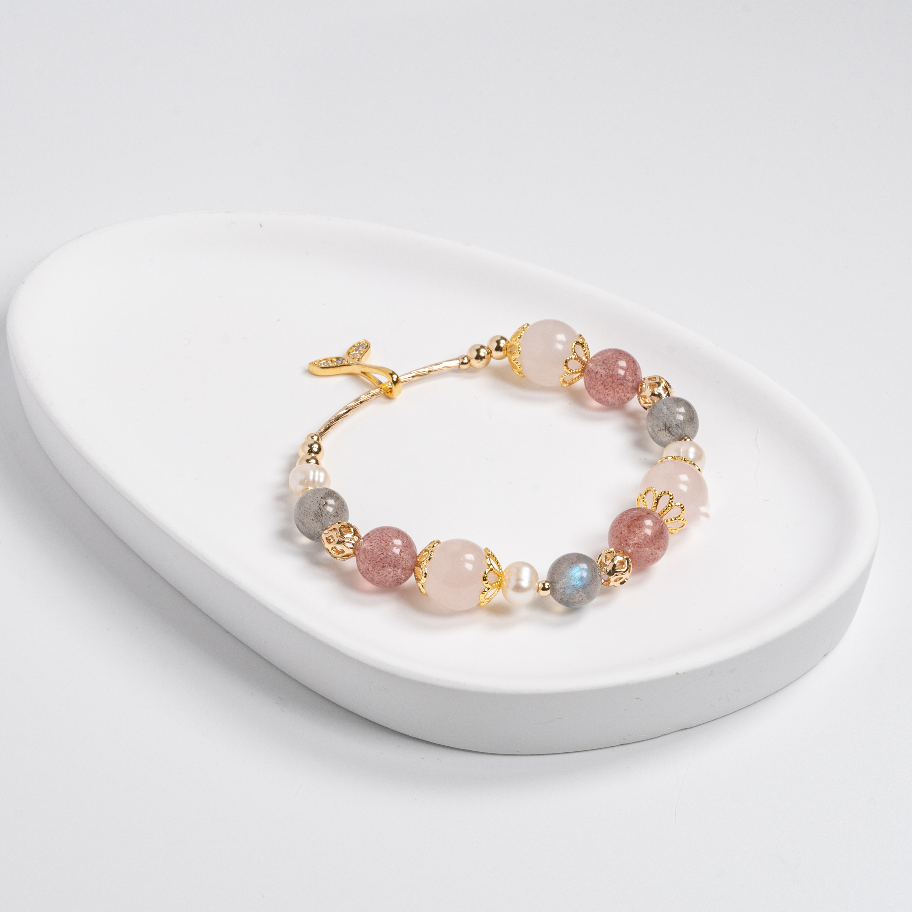 【主水晶】粉水晶【輔水晶】草莓晶、拉長石、淡水珍珠