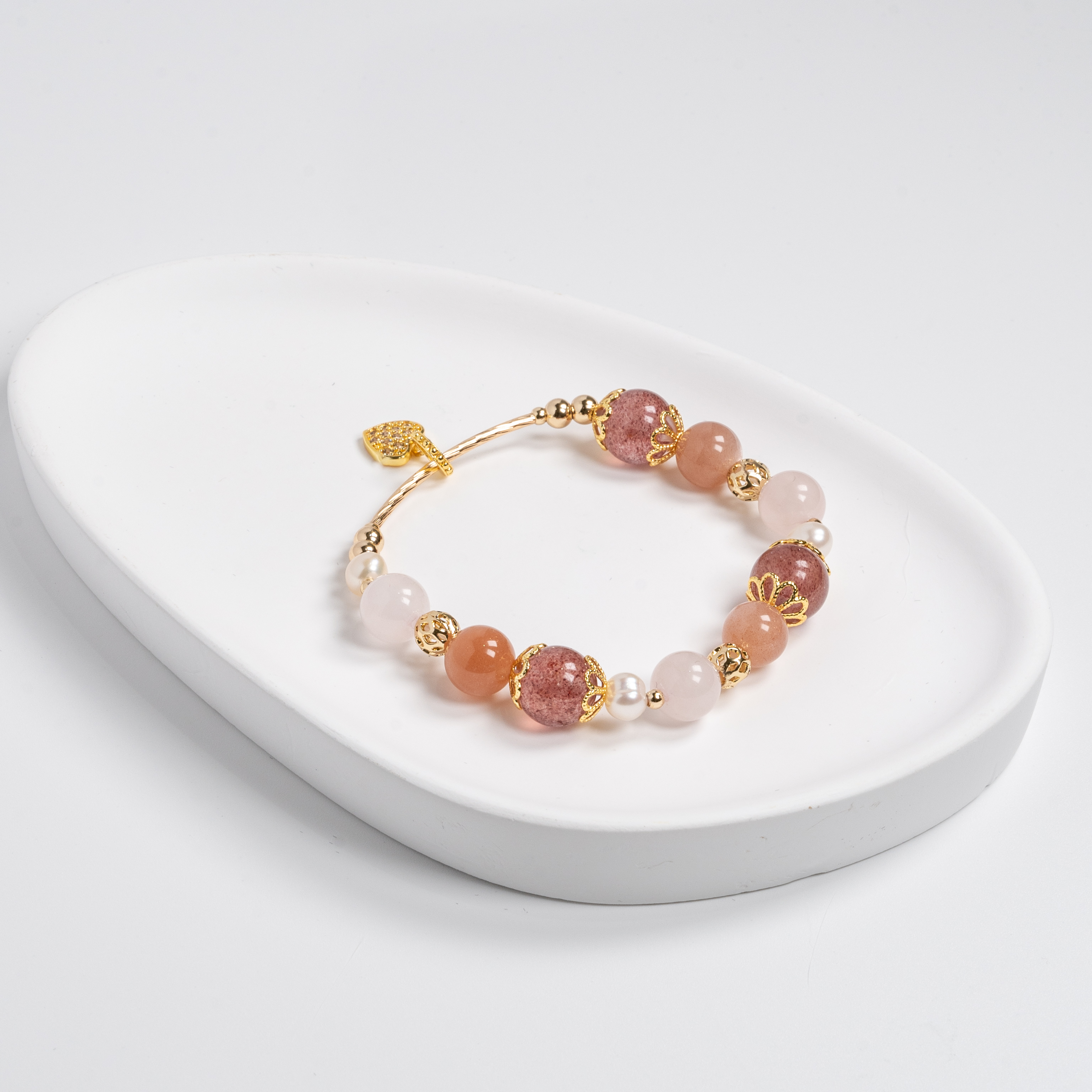 【主水晶】草莓晶【輔水晶】太陽石、粉水晶、淡水珍珠