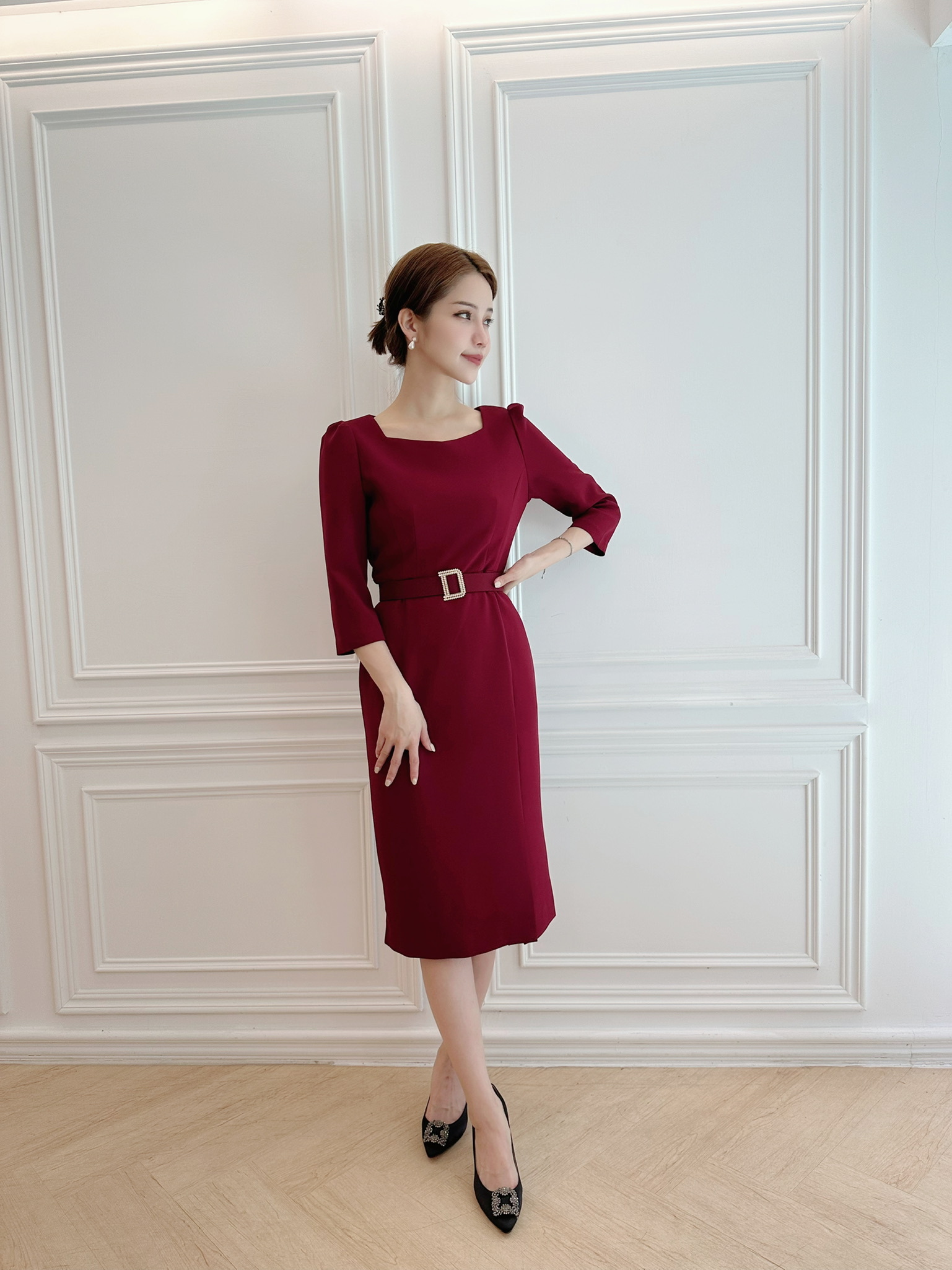 方領立體鑽腰帶合身洋